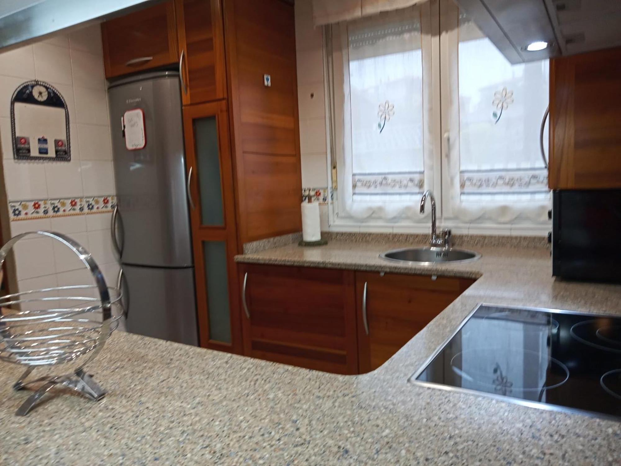 Апартаменти Azalea Residencial Торрелавега Екстер'єр фото
